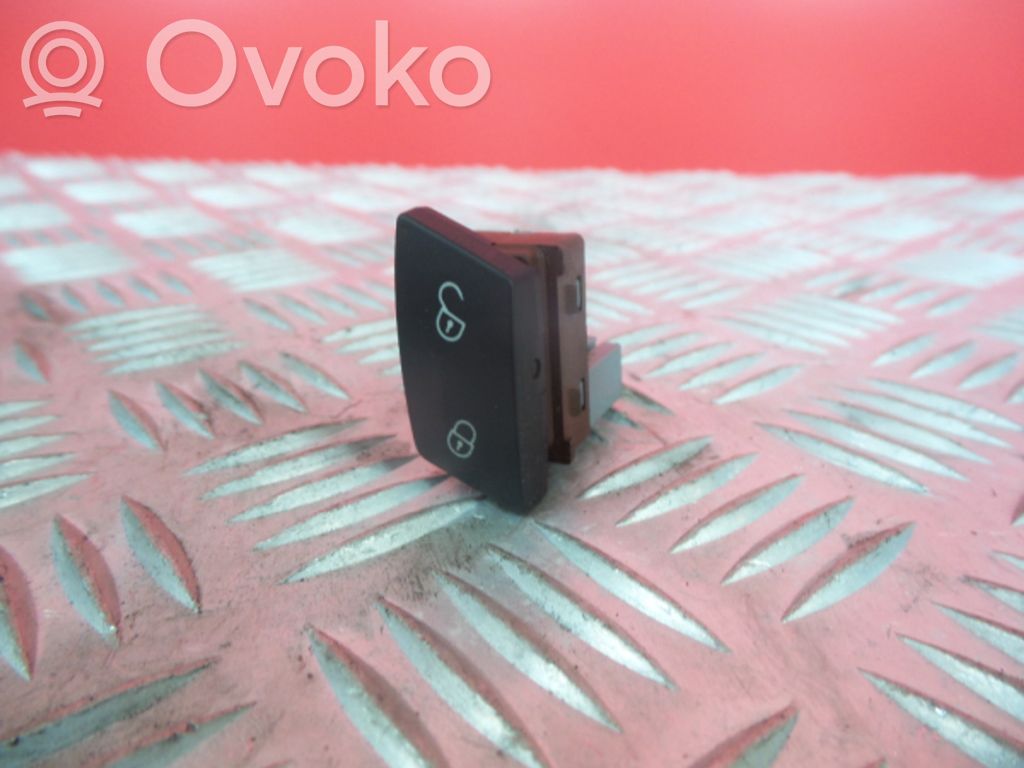 Multifunctional control switch/knob   3T0962125B