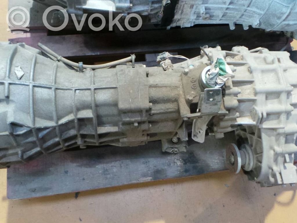Nissan King Cab, Navara Mechaninė 5 pavarų dėžė 