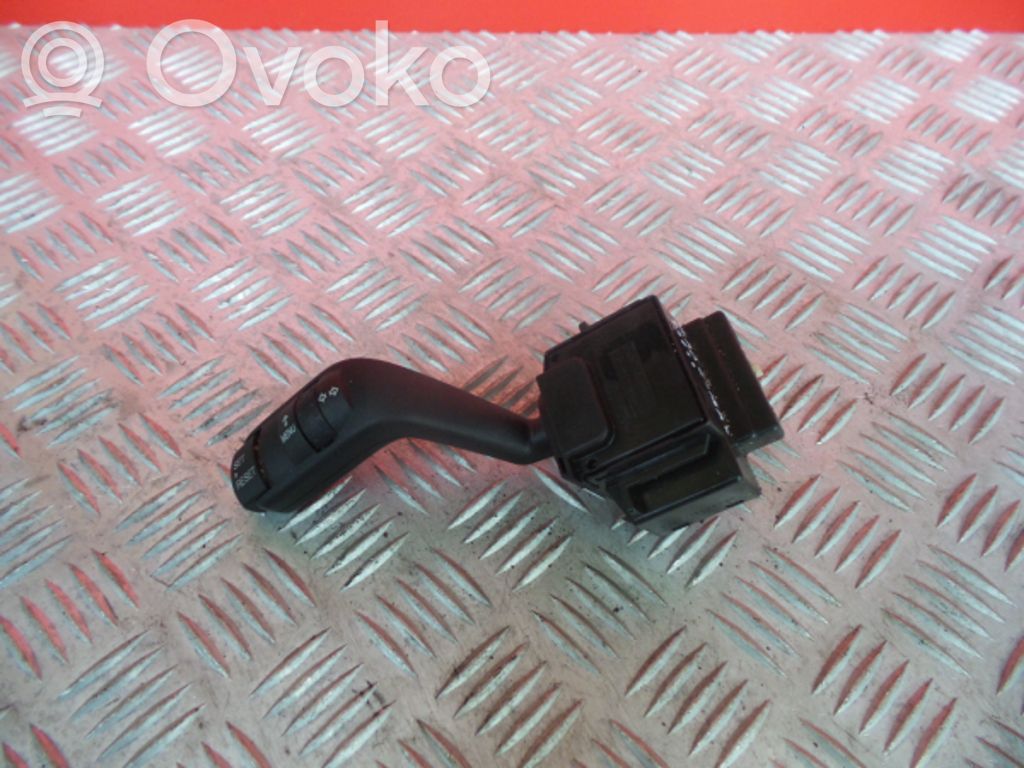 Light switch   17D346C,3M5T13335BC