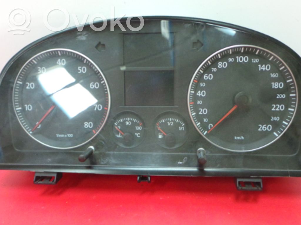 Volkswagen Touran I Speedometer (instrument cluster) 