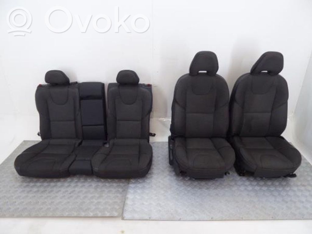 Volvo V40 Seat set 