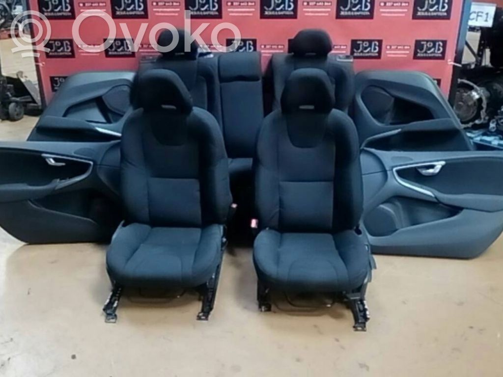 Volvo V40 Seat set 