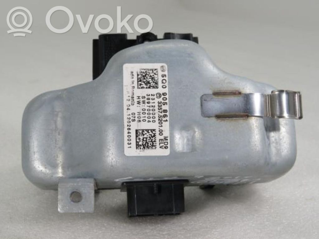 Volkswagen Golf Sportsvan Steering wheel lock 