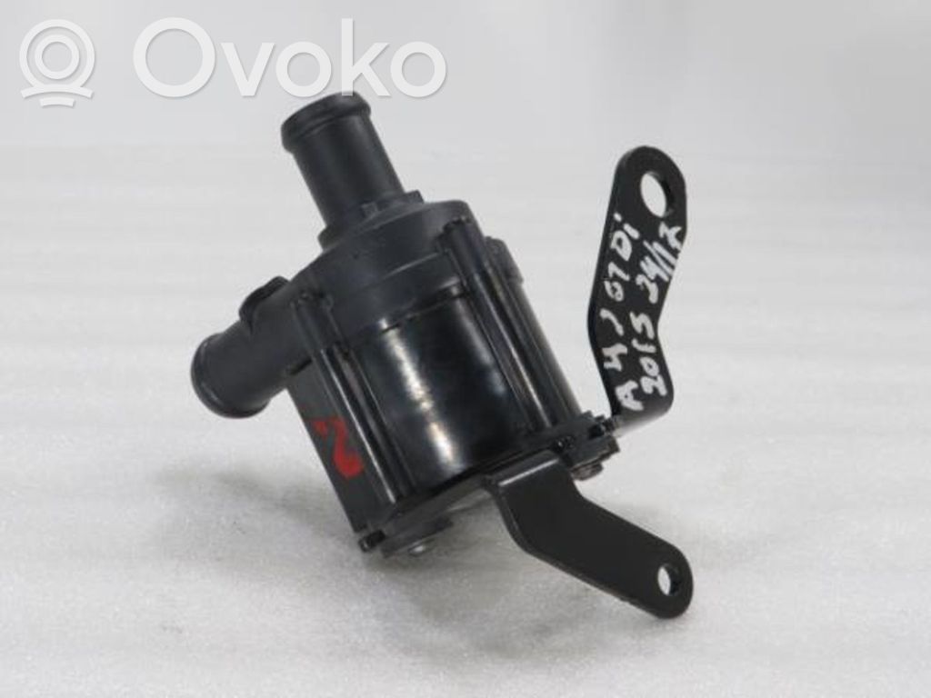 Pompe de circulation d'eau   704071250,04L965559A