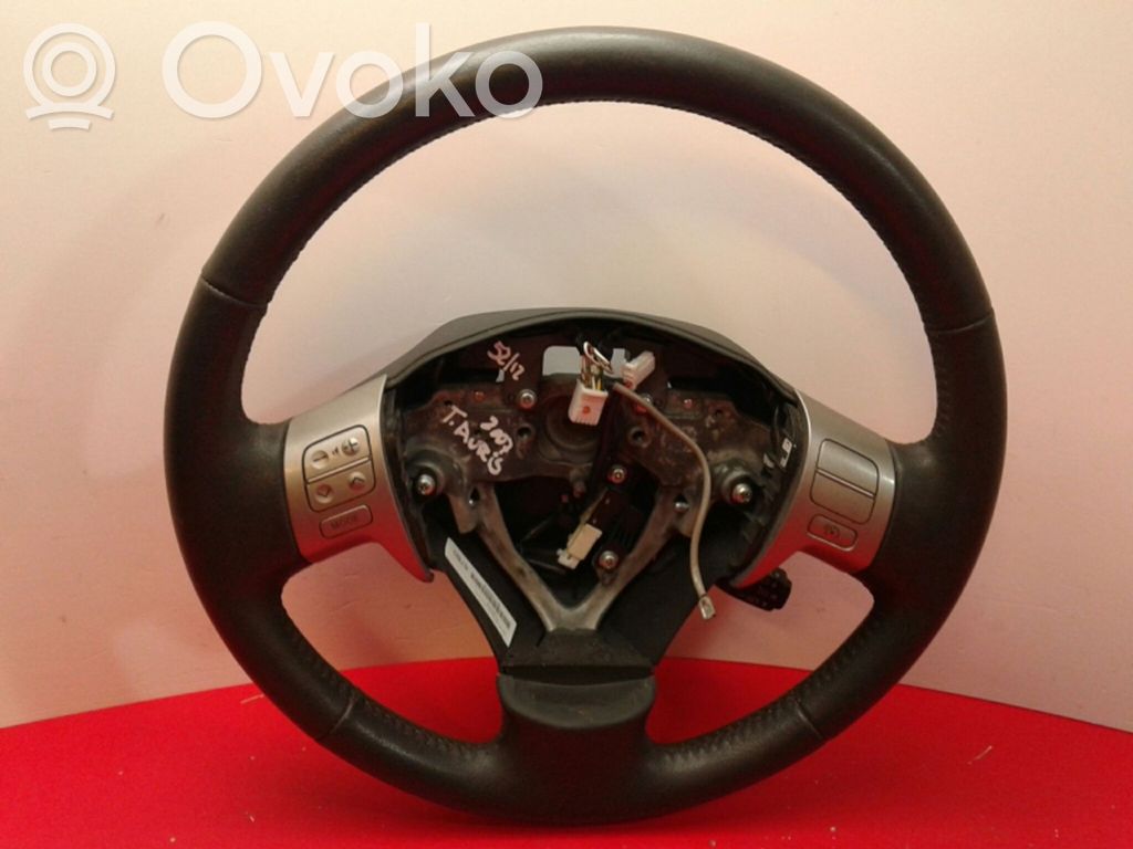 Toyota Auris 150 Steering wheel 
