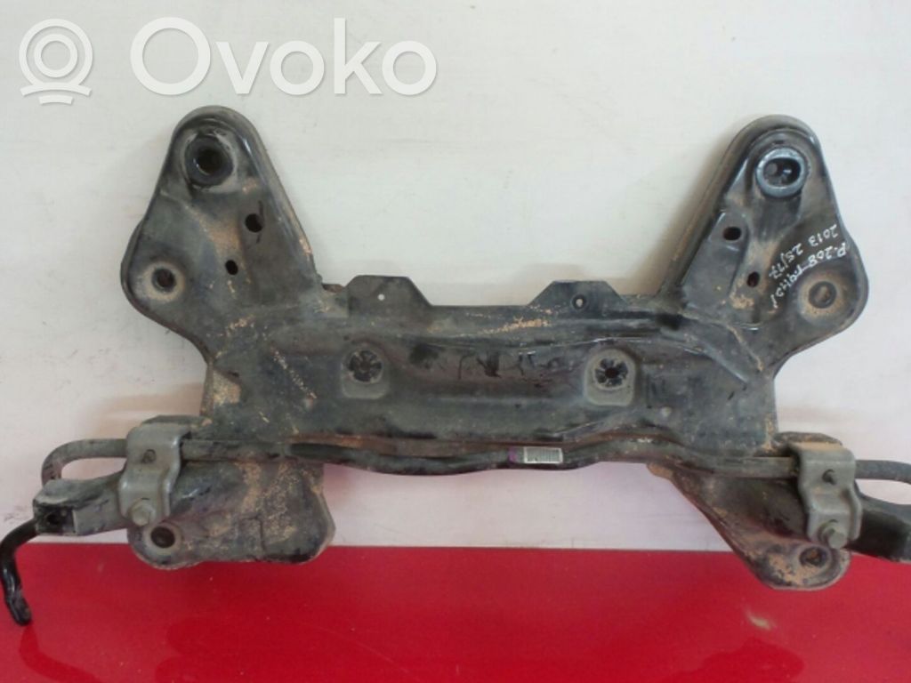 Peugeot 208 I Front subframe 