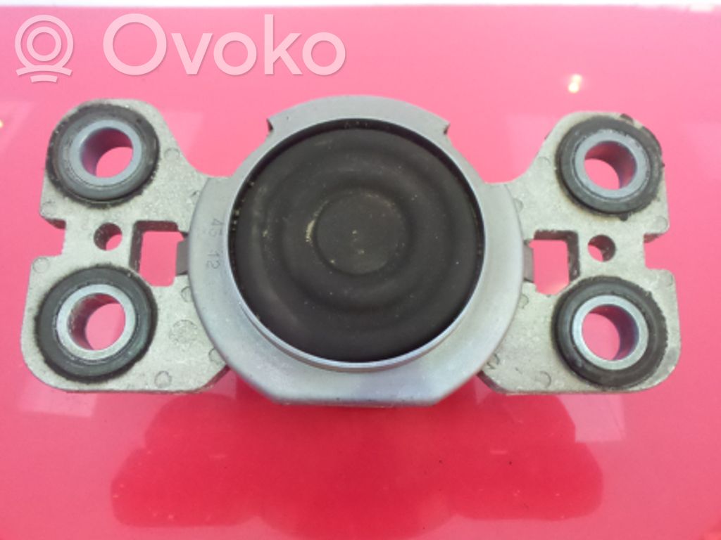 Land Rover Range Rover Evoque L538 Engine mount bracket 
