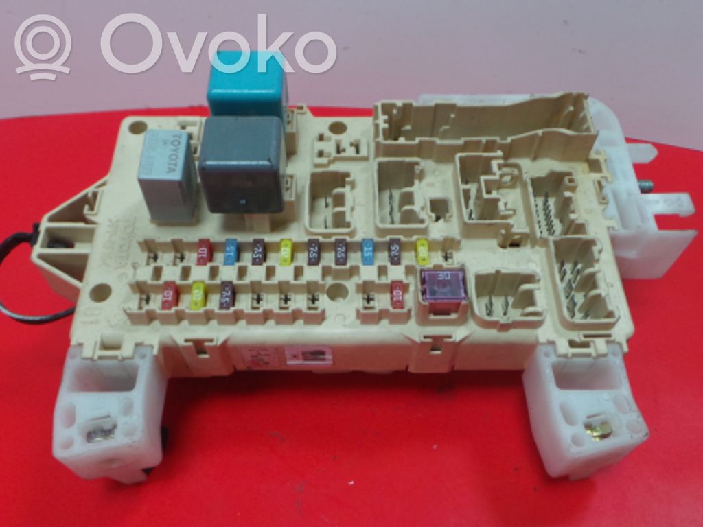 Toyota Corolla Verso E121 SAM control unit 