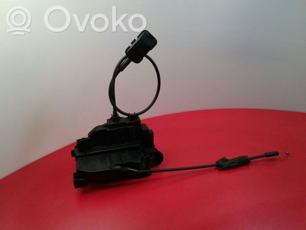 Front door lock   300123F