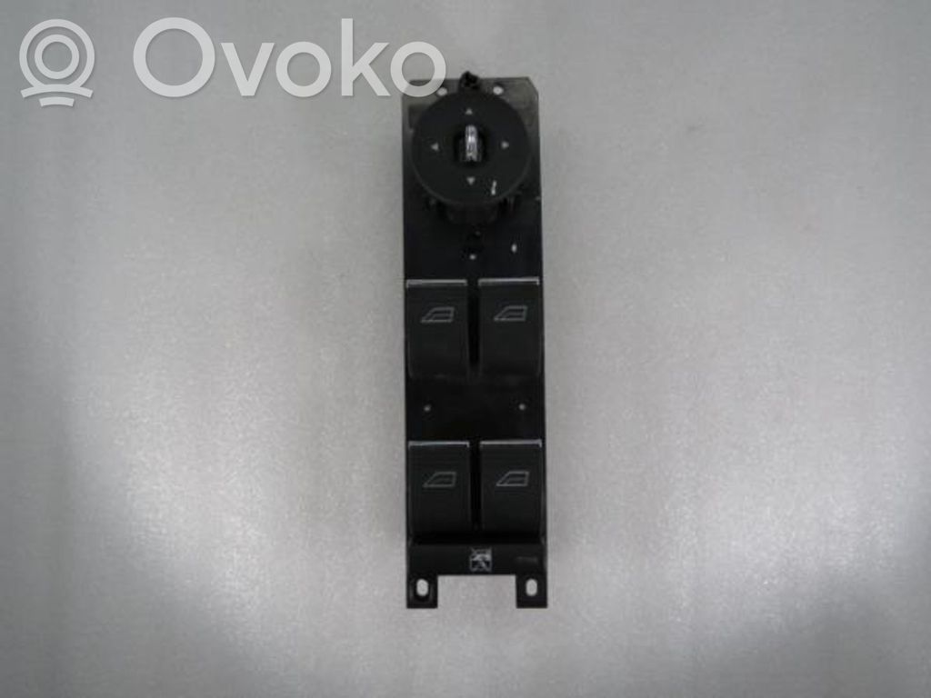 Przyciski szyb   10020924,14A132,14A132AA,3S010020924,AA,AMT5T,AMT5T14A132AA,PAMT5T14A132,PAMT5T14A132AA