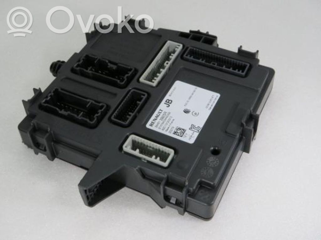 Renault Clio V Module confort 