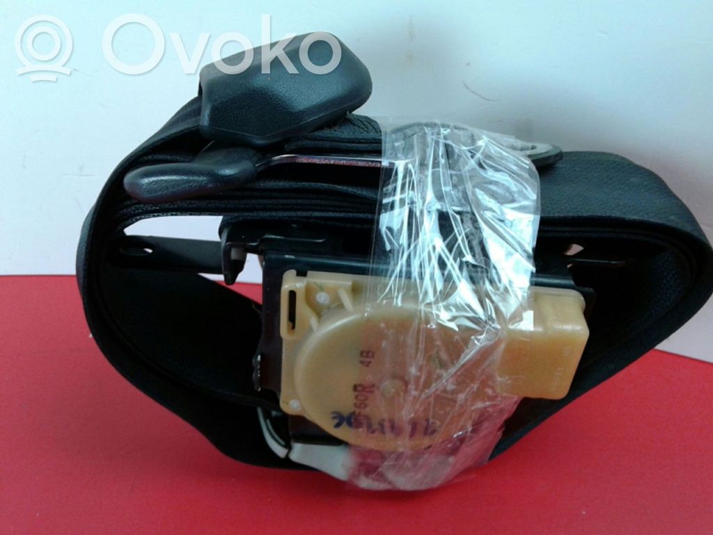 Toyota Corolla Verso E121 Saugos diržas priekinis 
