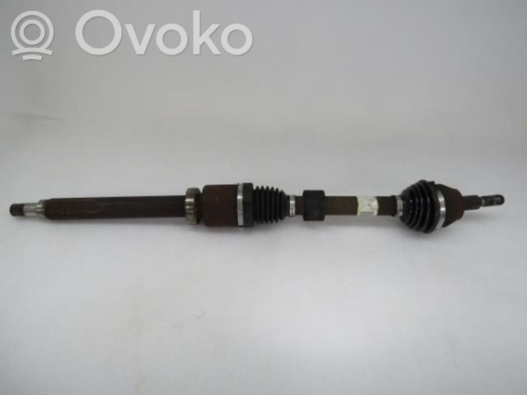 Ford C-MAX II Etuvetoakseli 