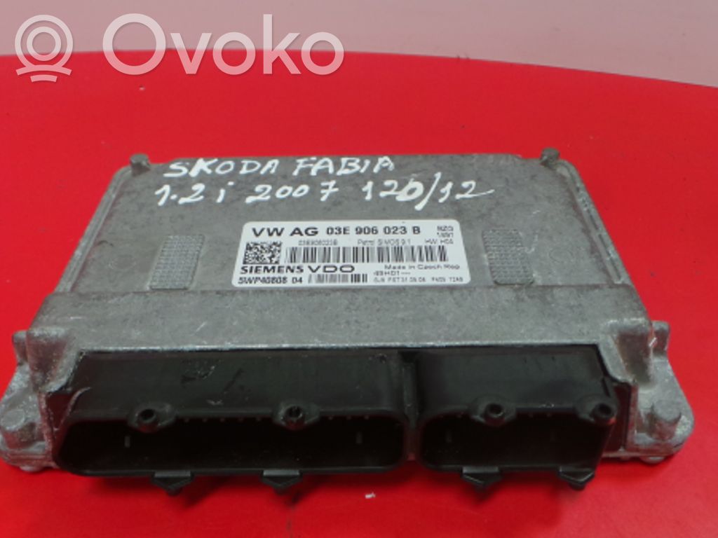 Skoda Fabia Mk1 (6Y) Engine control unit/module 