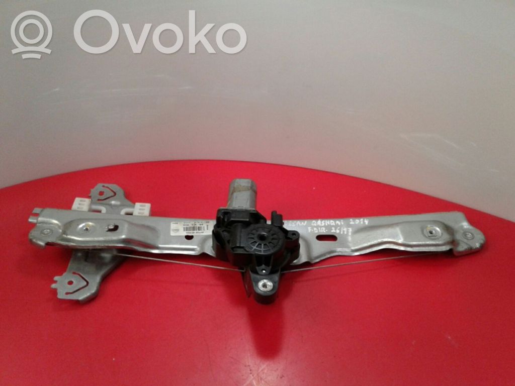 Nissan Qashqai Mechanizm podnoszenia szyby przedniej bez silnika 