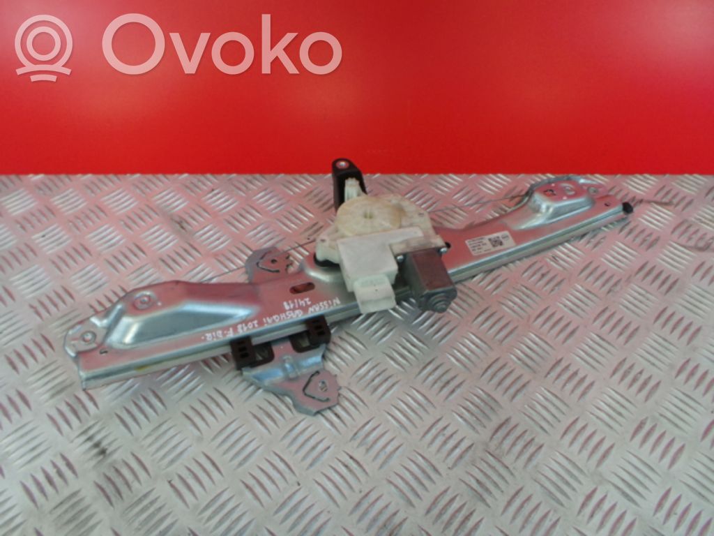 Nissan Qashqai Front window lifting mechanism without motor 