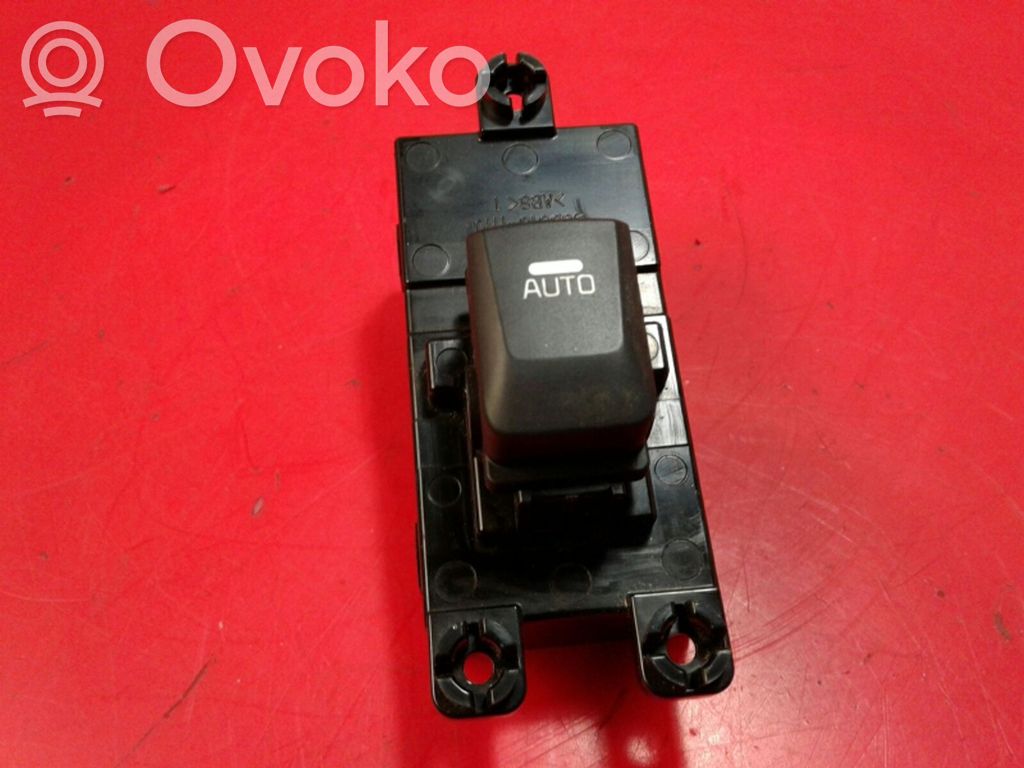 KIA Ceed Electric window control switch 