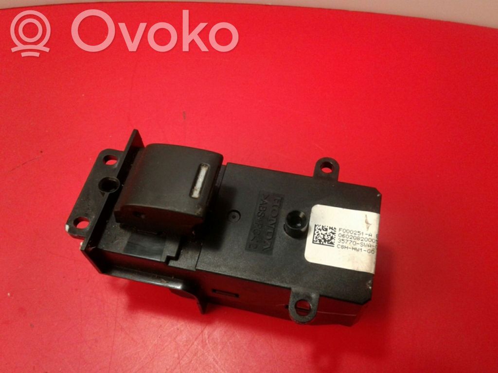 Electric window control switch   F000251,08,177,35770SWAG010M2