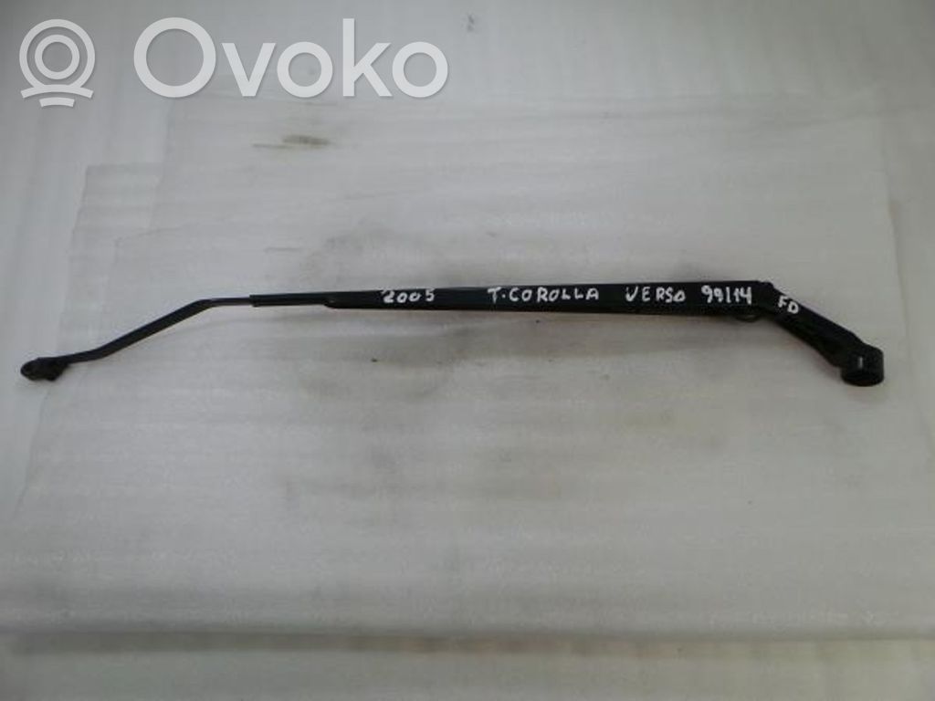 Toyota Corolla E120 E130 Brazo del limpiaparabrisas delantero 