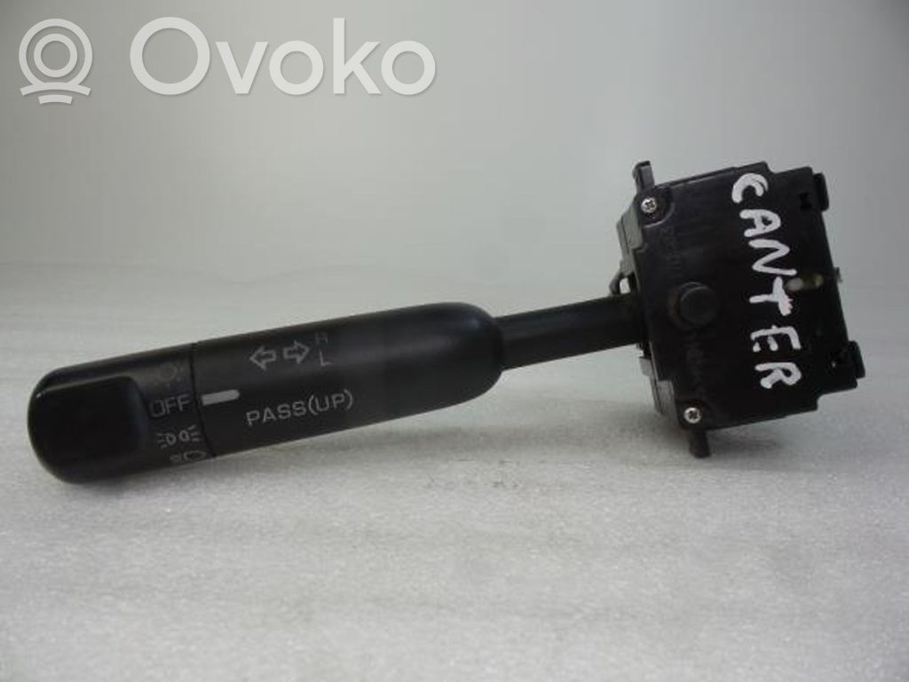 Volkswagen PASSAT B5.5 Light switch 
