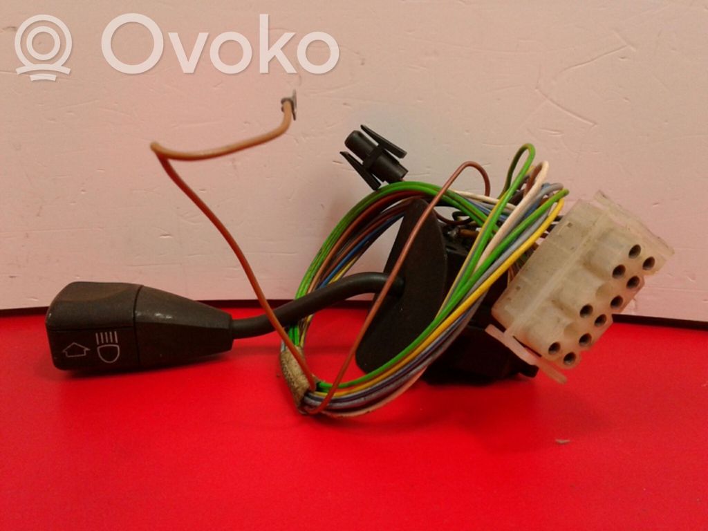 Light switch   13932824