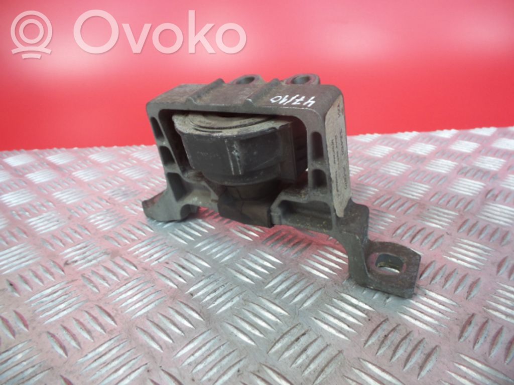 Engine mount bracket   326B23,3J54188