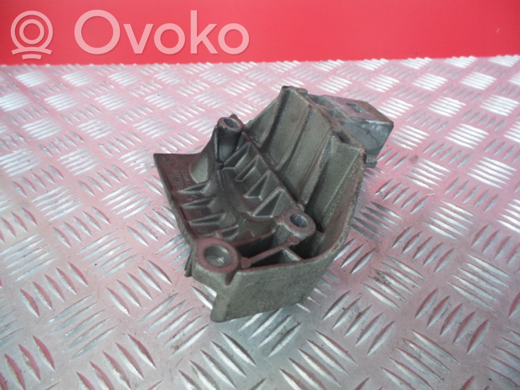 Renault Scenic I Engine mount bracket 