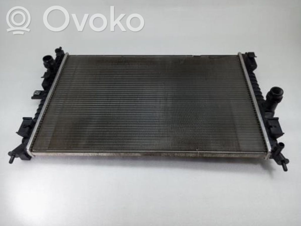 Peugeot 308 Radiateur de refroidissement 