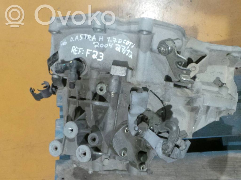 Opel Astra H Caja de cambios manual de 5 velocidades 