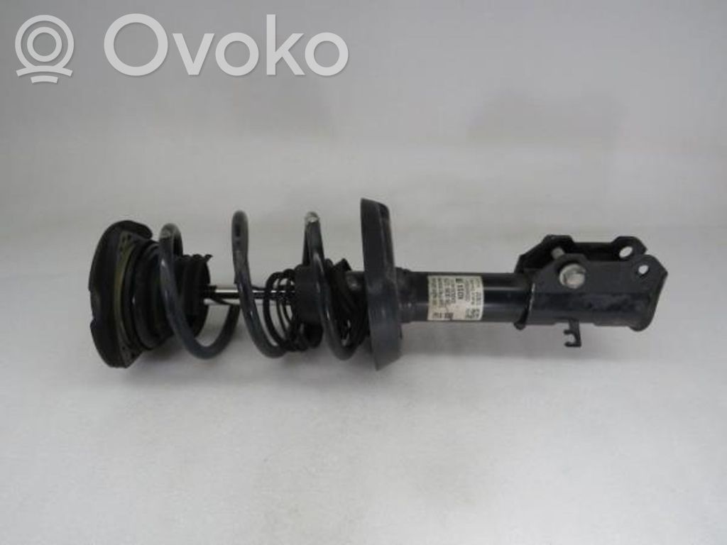 Opel Astra K Priekšpusē amortizators 
