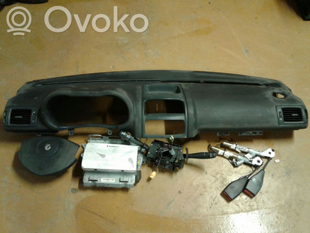 Renault Clio II Oro pagalvių komplektas 