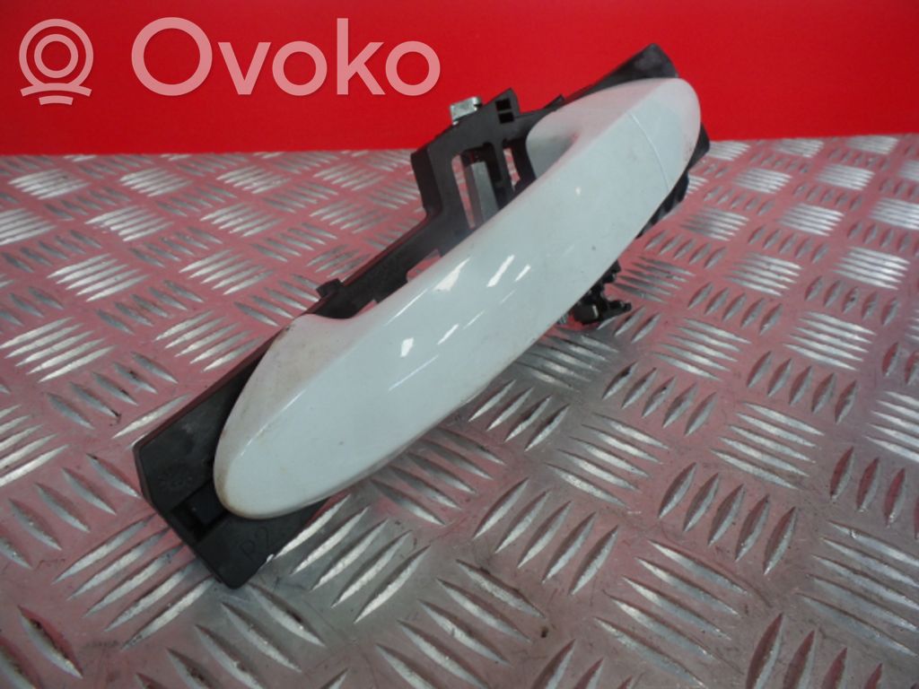 Etuoven ulkokahva   8A61A224A36,8A61A224A36,ET76A224A36,PEQUENOSRISCOS