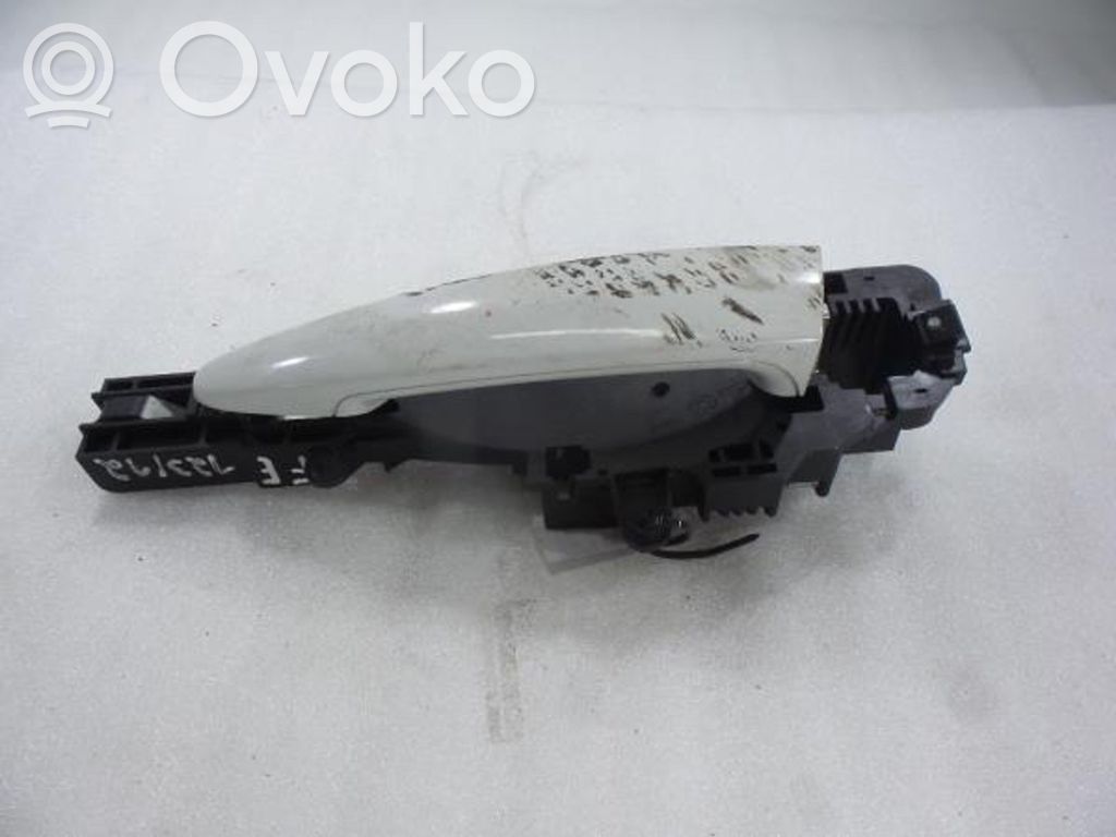 BMW 1 E81 E87 Etuoven ulkokahva 