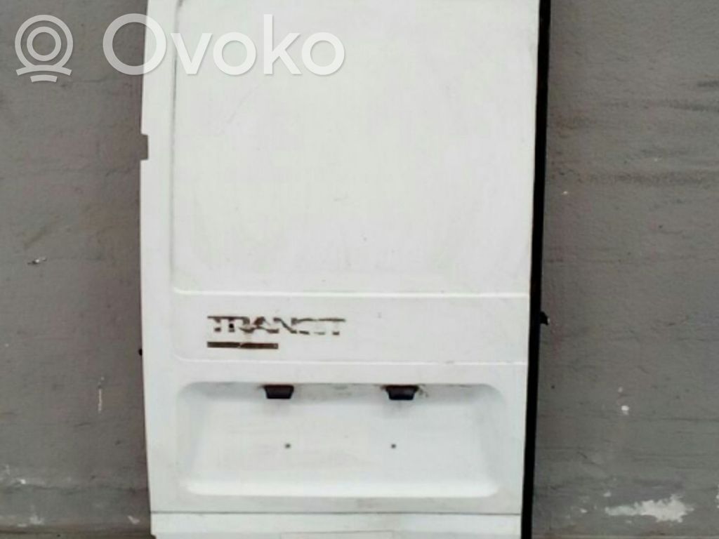 Puerta trasera   AMASSADO
