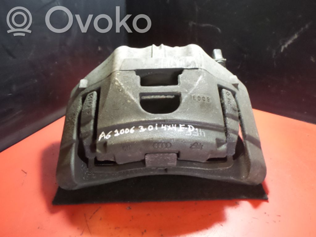 Audi A6 S6 C6 4F Zacisk hamulcowy przedni 
