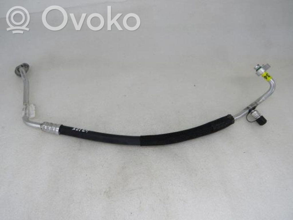 KIA Ceed Ilmastointilaitteen putki (A/C) 
