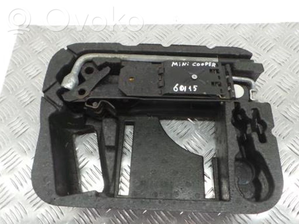 Mini One - Cooper R50 - 53 Tool set 