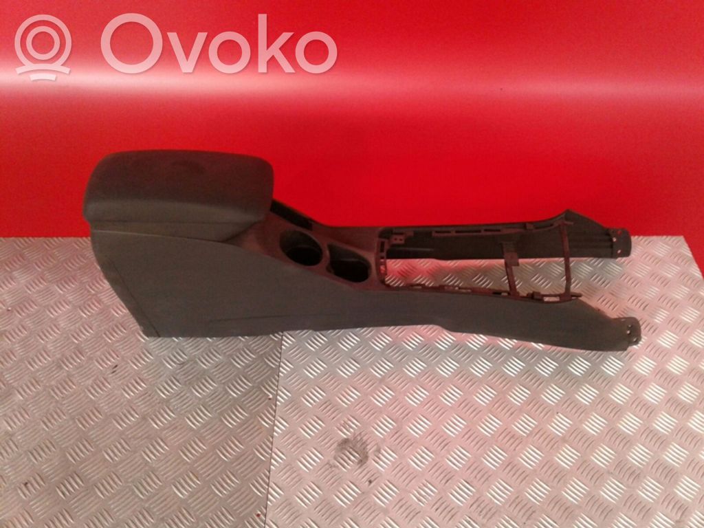 KIA Pro Cee'd I Center console 
