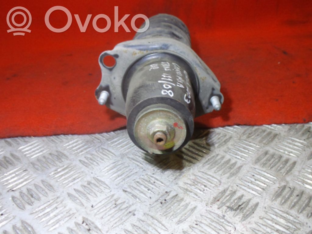 Toyota Corolla E120 E130 Galinis amortizatorius 