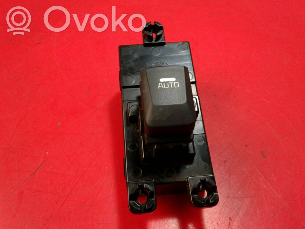KIA Ceed Electric window control switch 