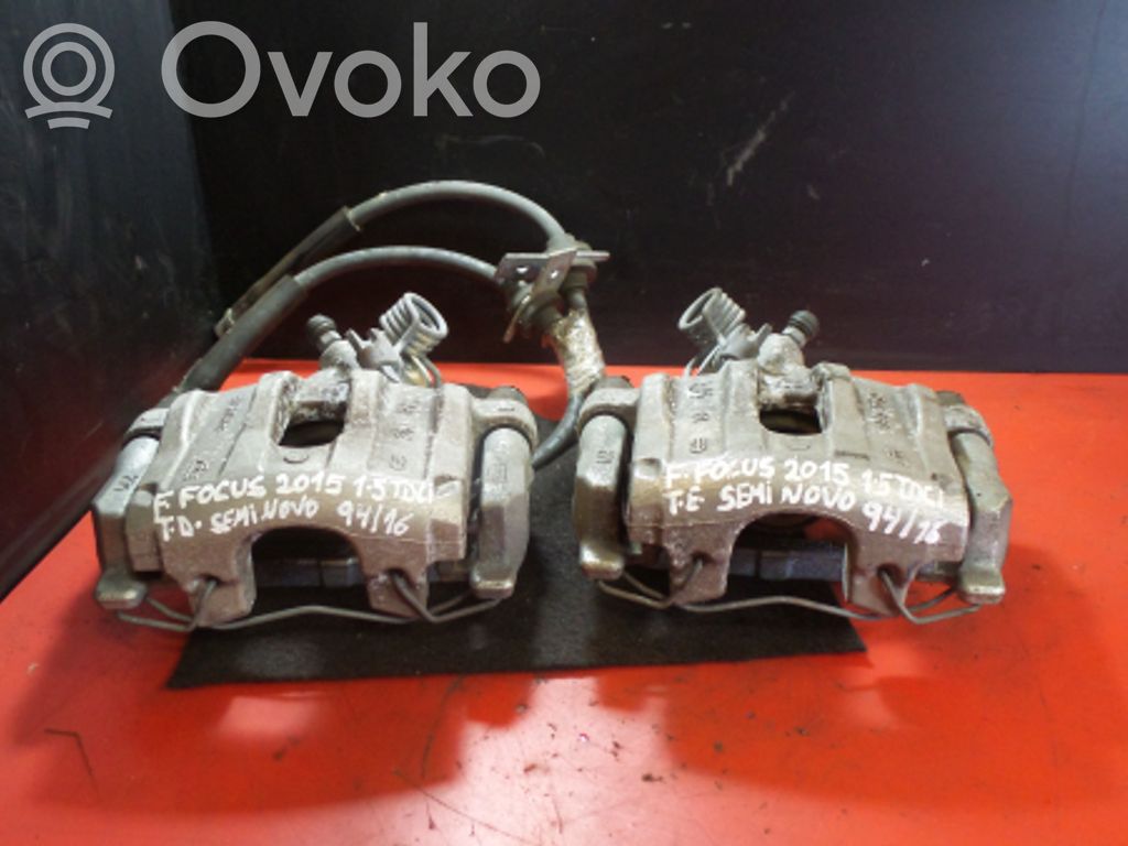 Ford Focus Pinza del freno posteriore 