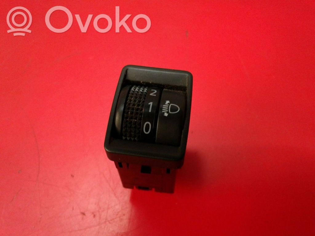 Nissan Note (E11) Multifunctional control switch/knob 