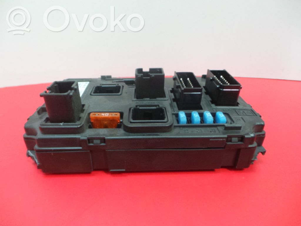 Peugeot 407 SAM control unit 