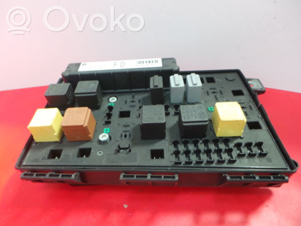 Opel Astra H SAM control unit 