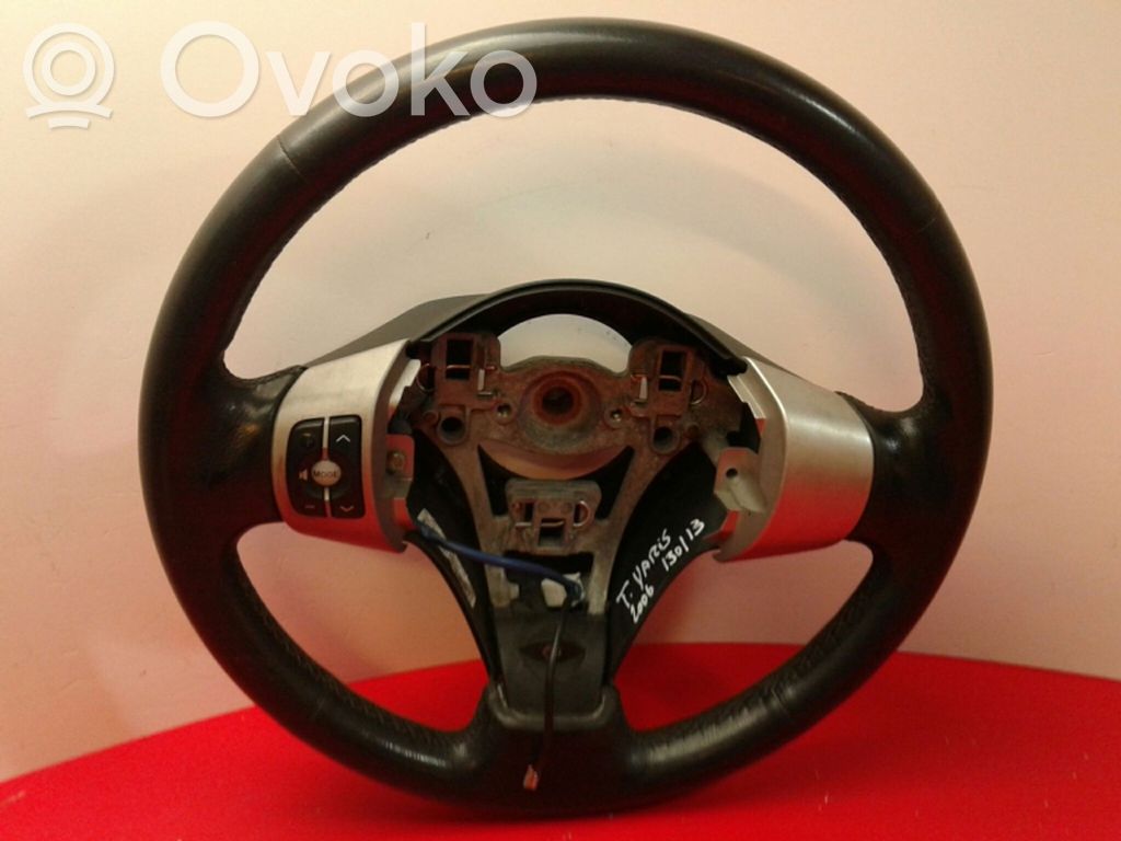 Toyota Yaris Lenkrad 