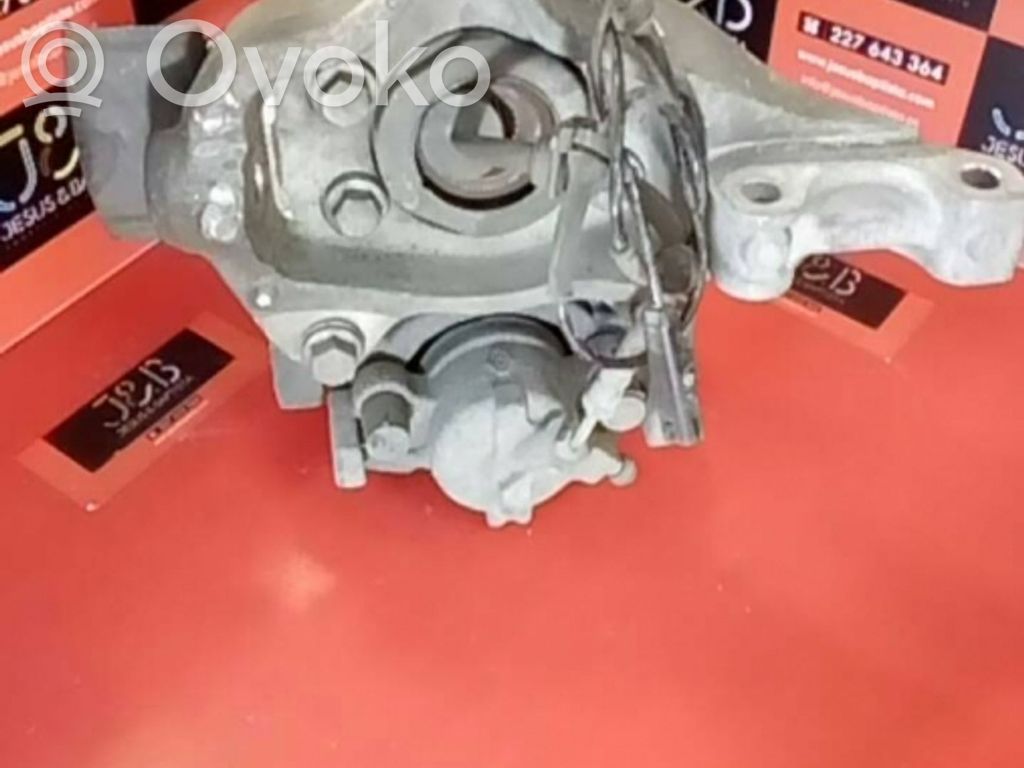 Renault Laguna III Zwrotnica koła przedniego 