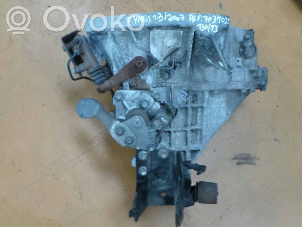 Toyota Yaris Manual 5 speed gearbox 