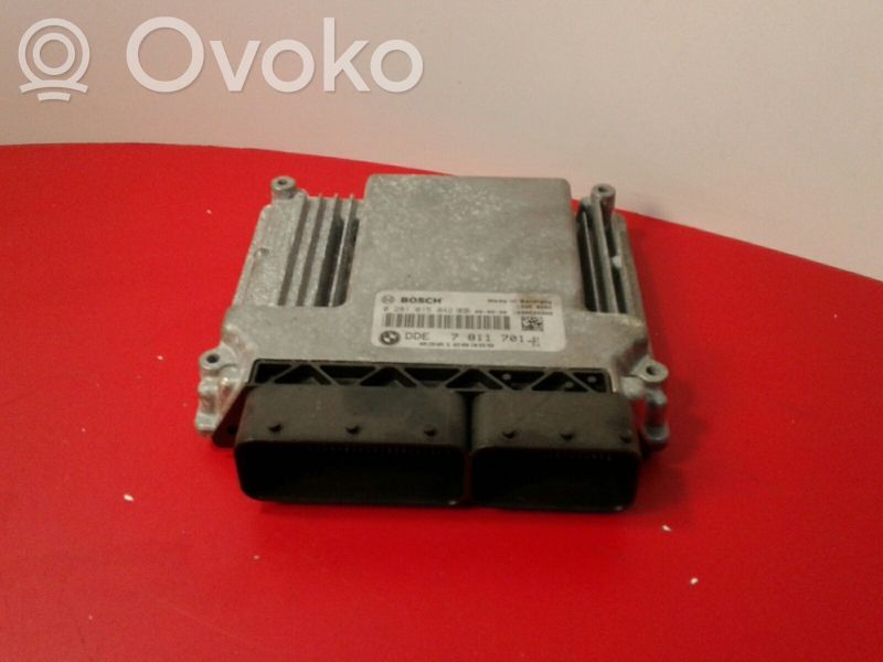 BMW 1 E81 E87 Engine control unit/module 