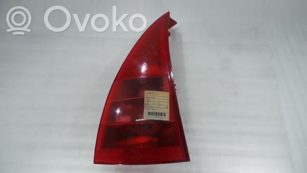 Citroen C3 Aizmugurējais lukturis virsbūvē 