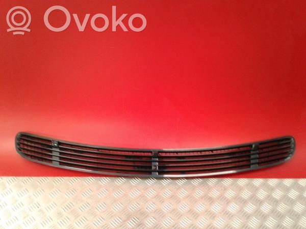 Mercedes-Benz S W220 Front grill 